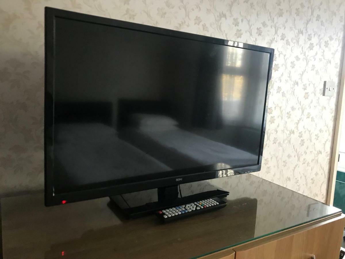 Airport Guest House سلوف المظهر الخارجي الصورة